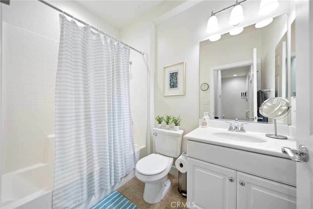 20426 Paseo Cresta Porter Ranch, CA 91326 - Photo 28 of 44