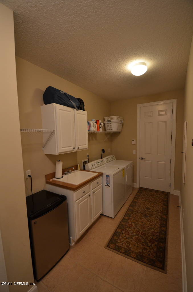 549 Sebastian Square St. Augustine, FL 32095 - Photo 13 of 20 Laundry Room