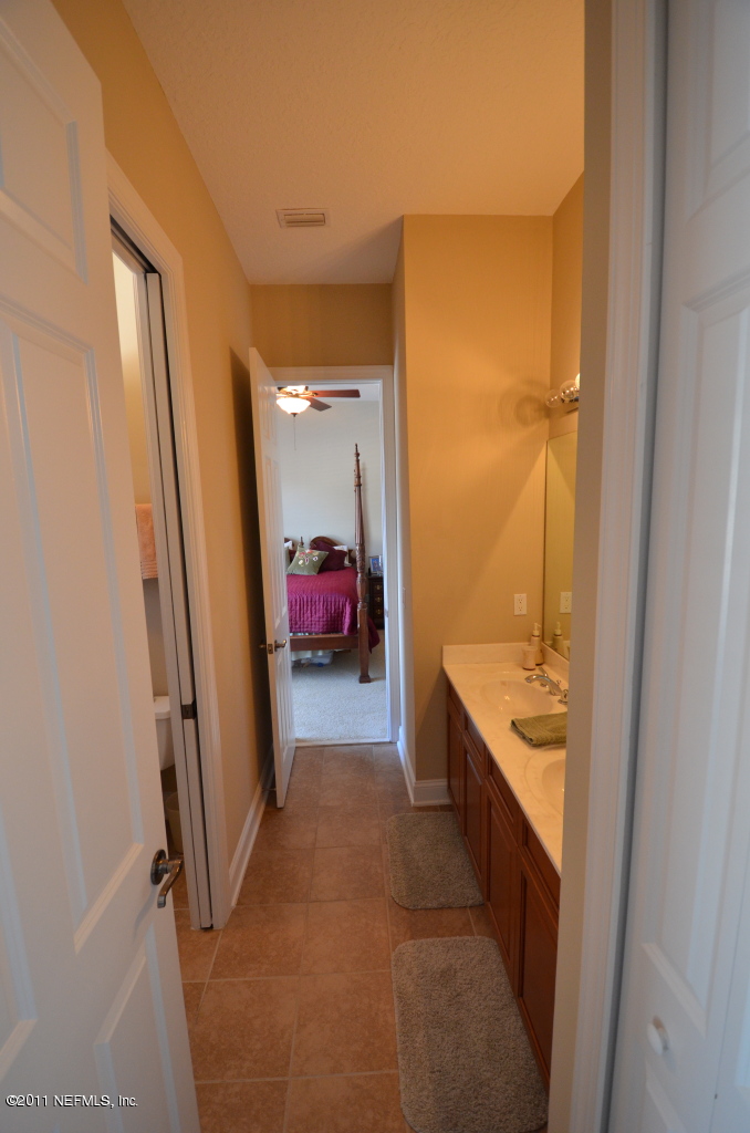 549 Sebastian Square St. Augustine, FL 32095 - Photo 16 of 20 Bathroom #2