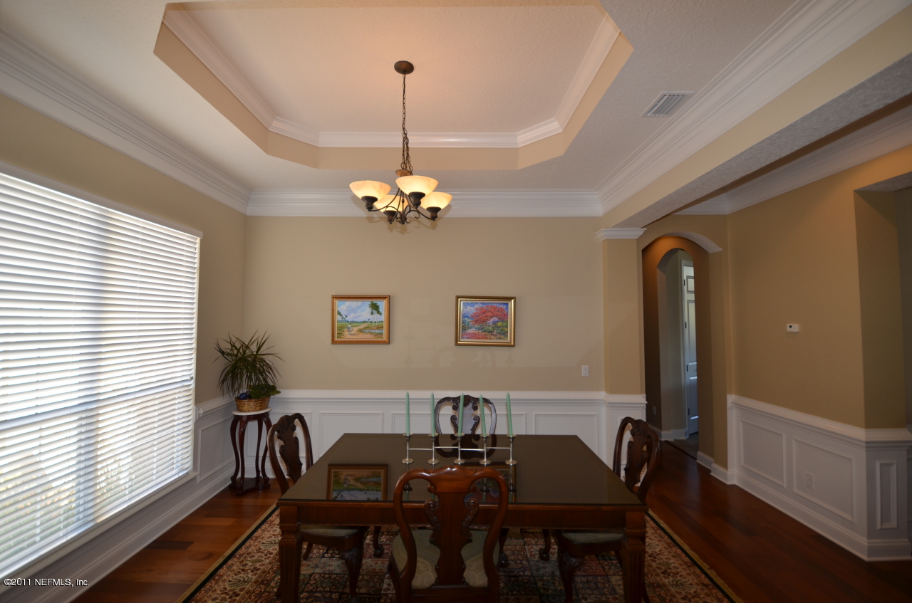 549 Sebastian Square St. Augustine, FL 32095 - Photo 2 of 20 Dining Room