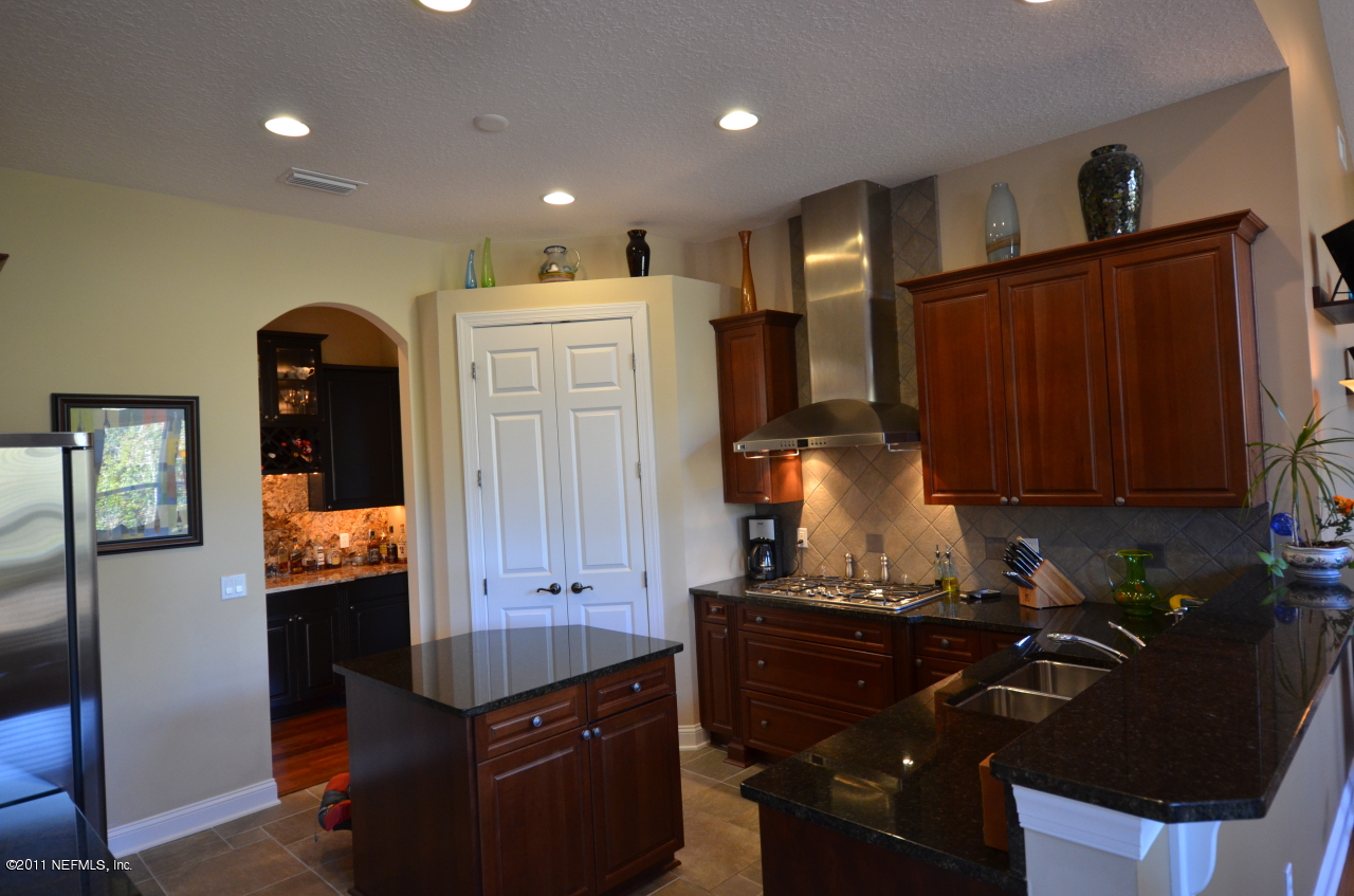 549 Sebastian Square St. Augustine, FL 32095 - Photo 5 of 20 Kitchen