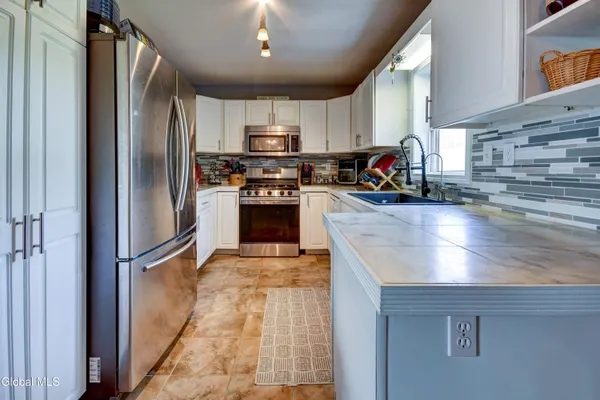 $315,000 | 760 Oswegatchie Road, Palatine Bridge, NY 13428