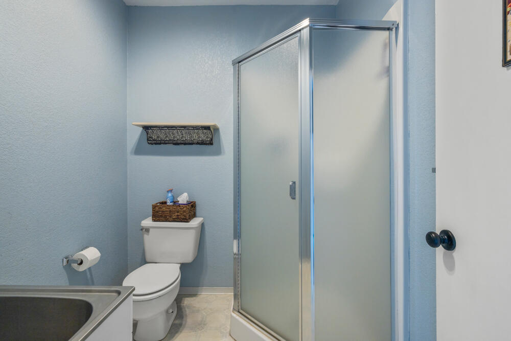 9576 Arant Road Klamath Falls, OR 97603 - Photo 54 of 63 59