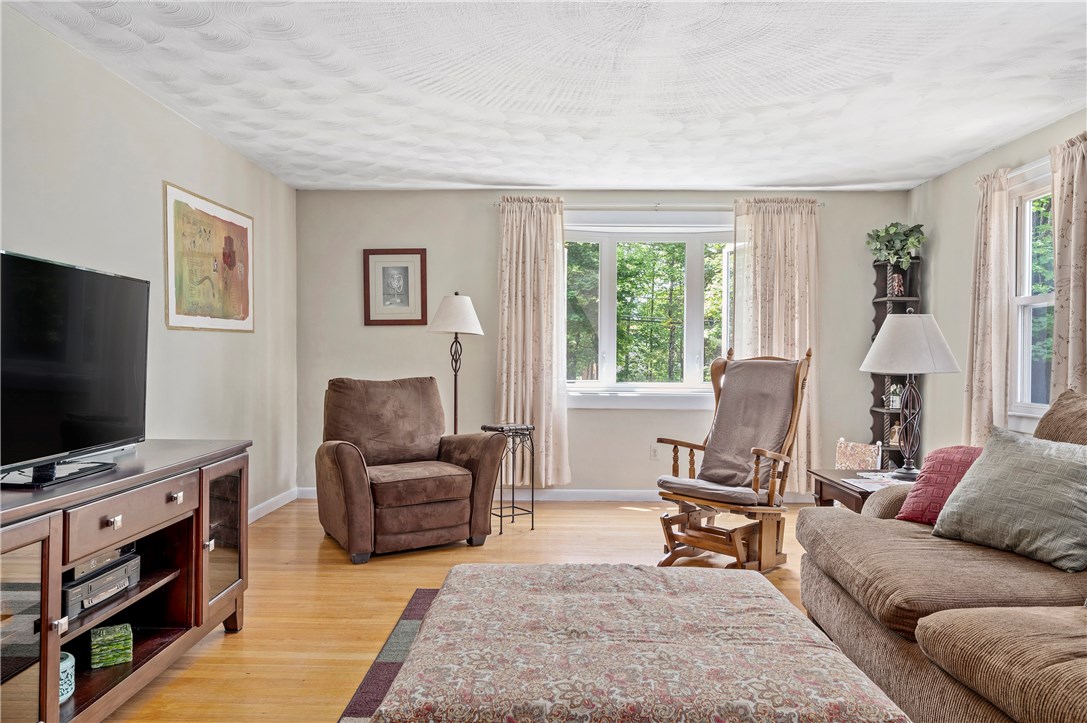860 Lapham Farm Road Burrillville, RI 02839 - Photo 11 of 30