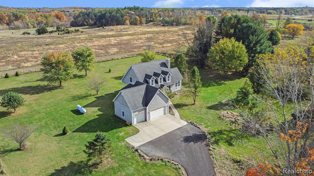 3290 Fisher Road Howell, MI 48855 - Photo 34 of 37 Gallery Image 34