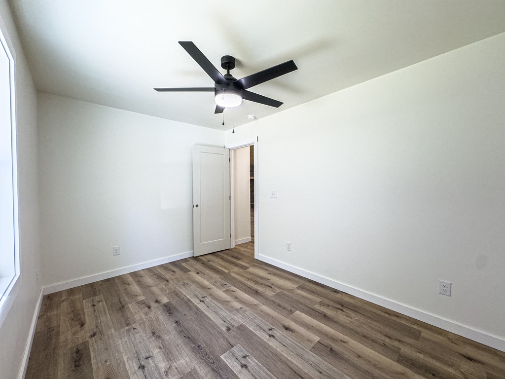 1082 Hilltop Road Murphy, NC 28906 - Photo 33 of 38 Gallery Image 33
