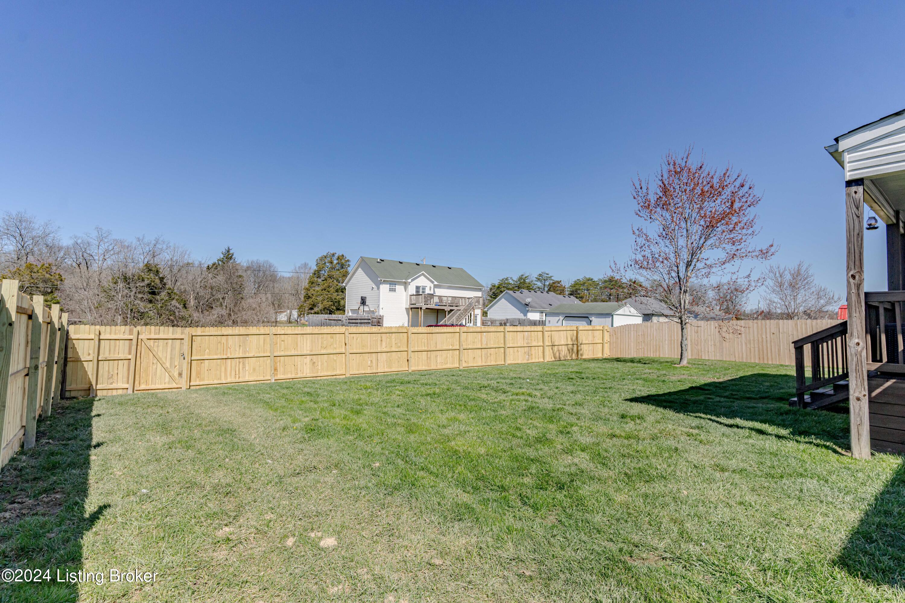 331 Madison Rae Boulevard Shepherdsville, KY 40165 - Photo 22 of 24 24