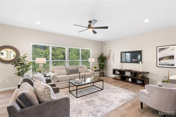 $320,900 | 2 Ashford At Street, Union, MO 63084