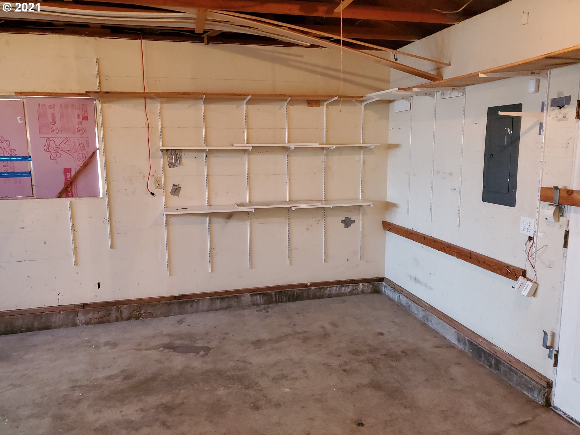 705 60th Street Springfield, OR 97478 - Photo 22 of 23