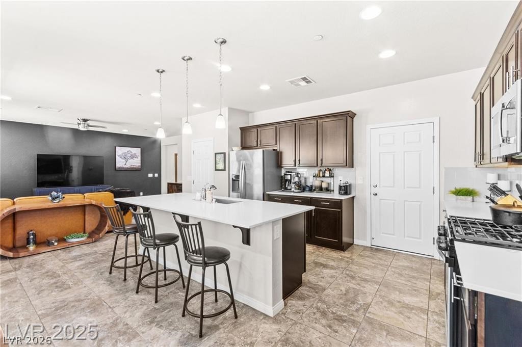 3046 Scenic Rhyme Avenue Henderson, NV 89044 - Photo 17 of 58