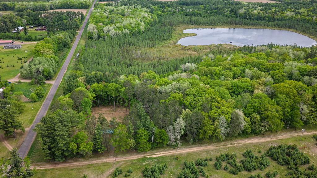5394 Peterson Road Webster, WI 54893 - Photo 6 of 32