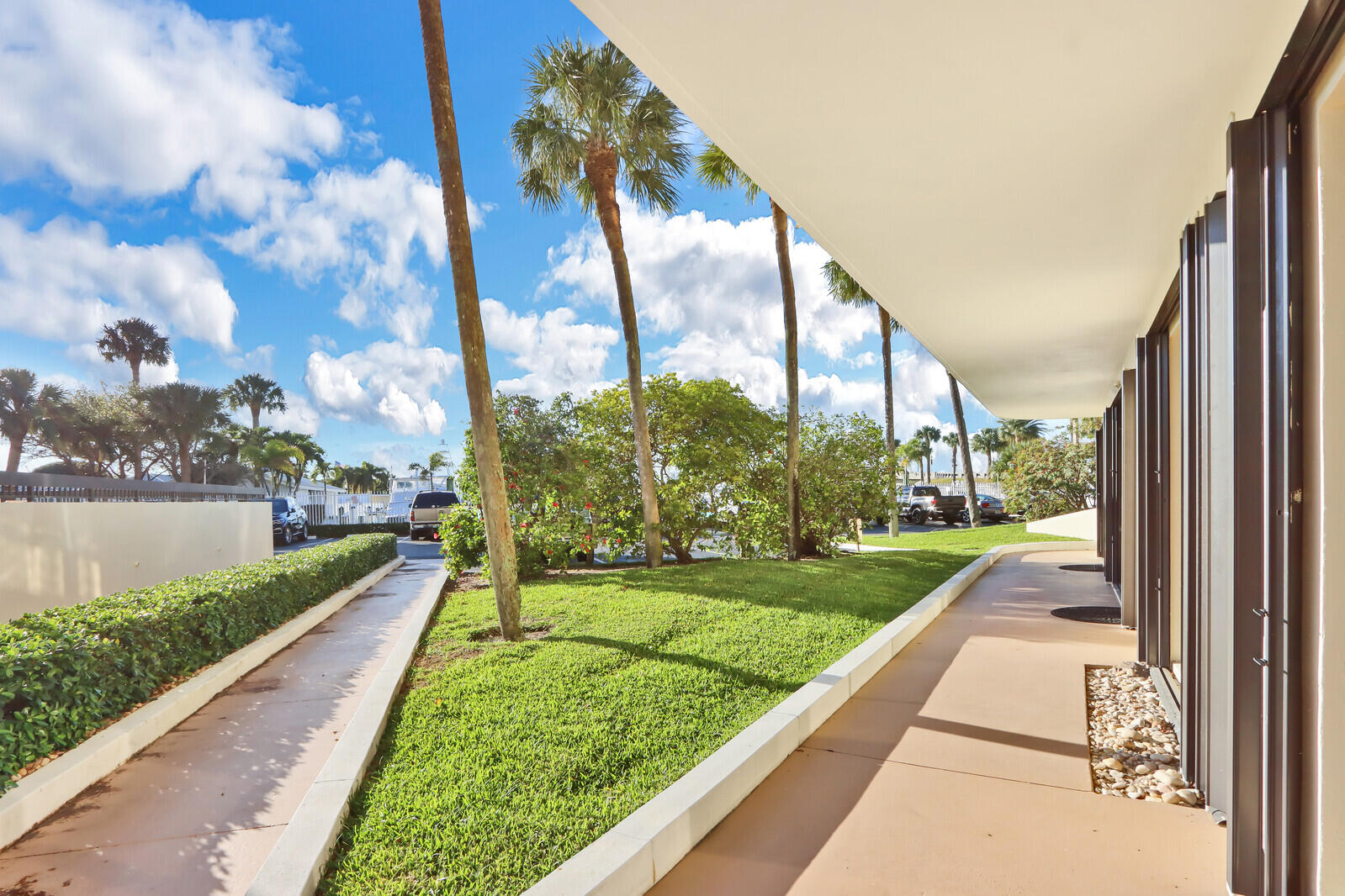 50 South Beach Road, Unit 102 Tequesta, FL 33469 - Photo 21 of 28 Patio