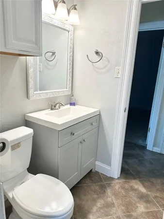 $2,000 | 1126 East Dartmouth Lane, Deer Park, TX 77536
