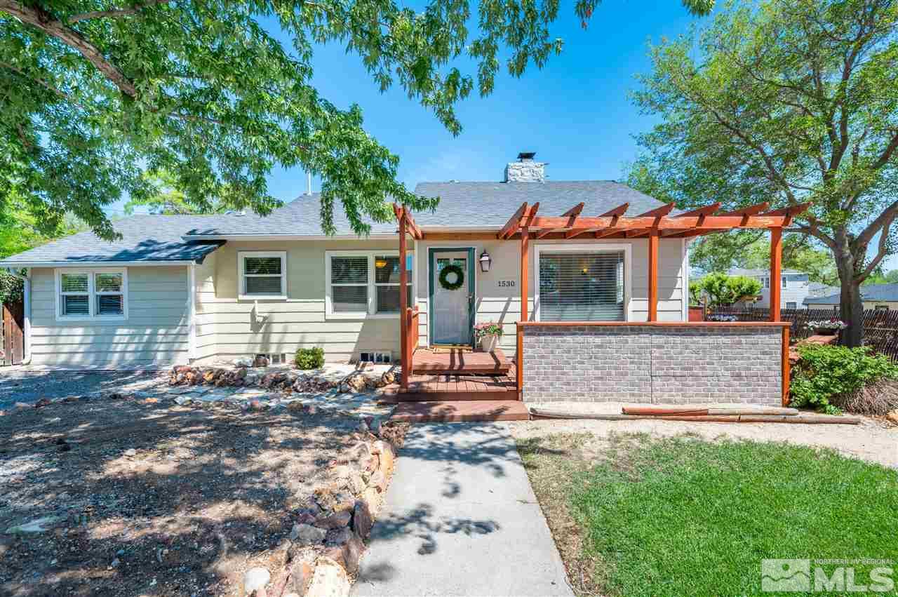 1530 The Strand Reno, NV 89503 - Photo 4 of 36 Photo 4