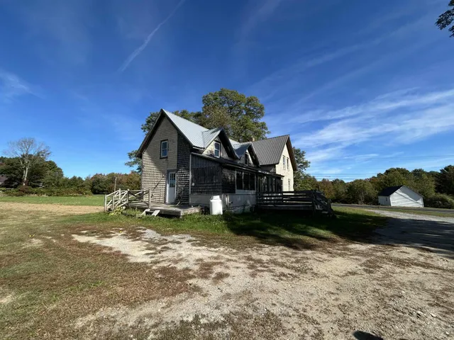 $195,000 | 1423 Main Street, Unit A, Pittsfield, ME 04967