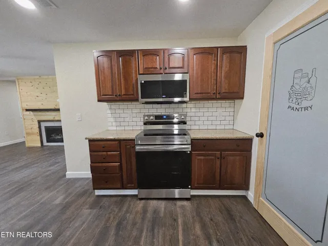 $354,900 | 240 Fox Jones Road, Lancing, TN 37770