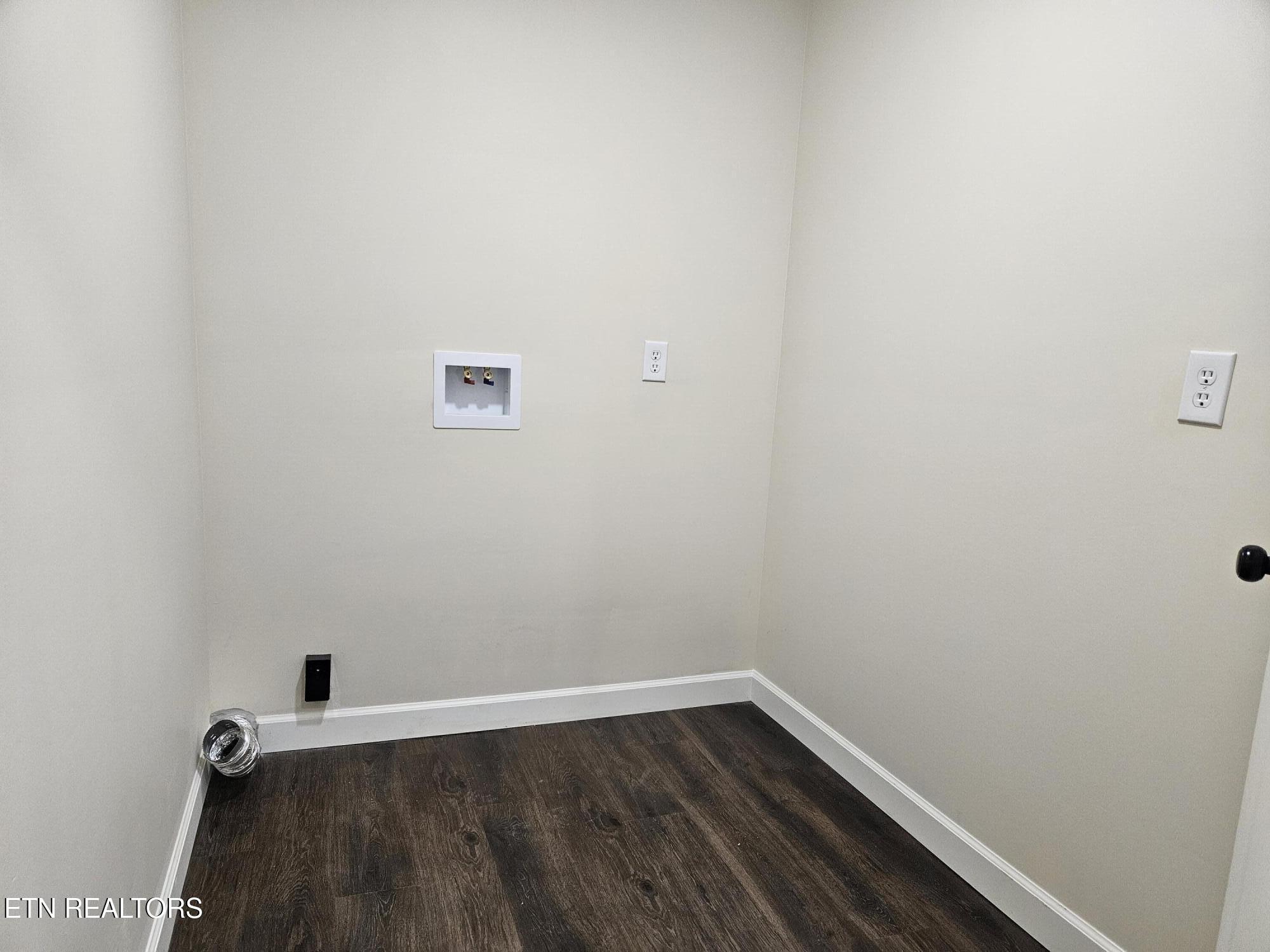 240 Fox Jones Road Lancing, TN 37770 - Photo 30 of 37 Laundry