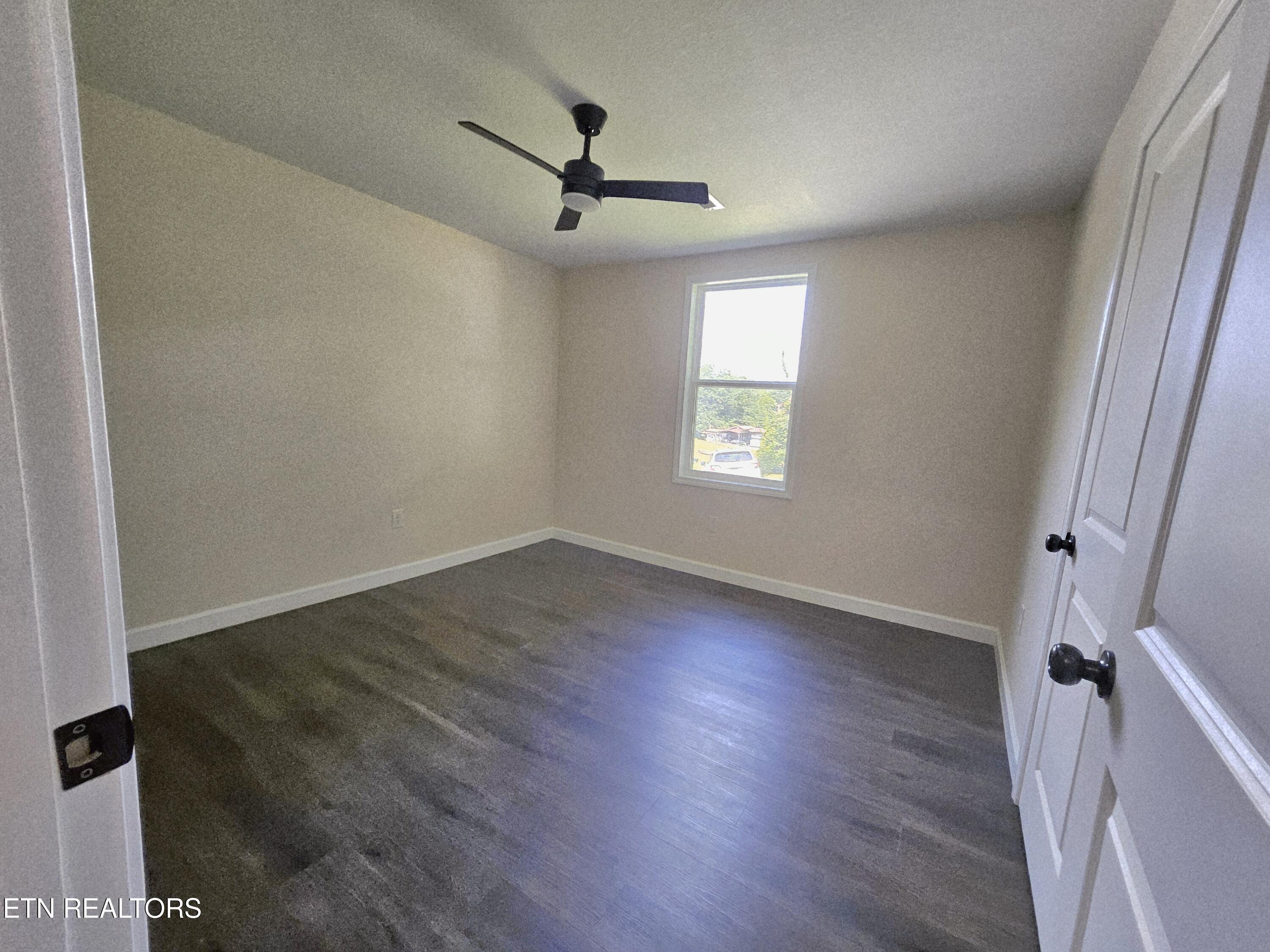 240 Fox Jones Road Lancing, TN 37770 - Photo 33 of 37 BR 3