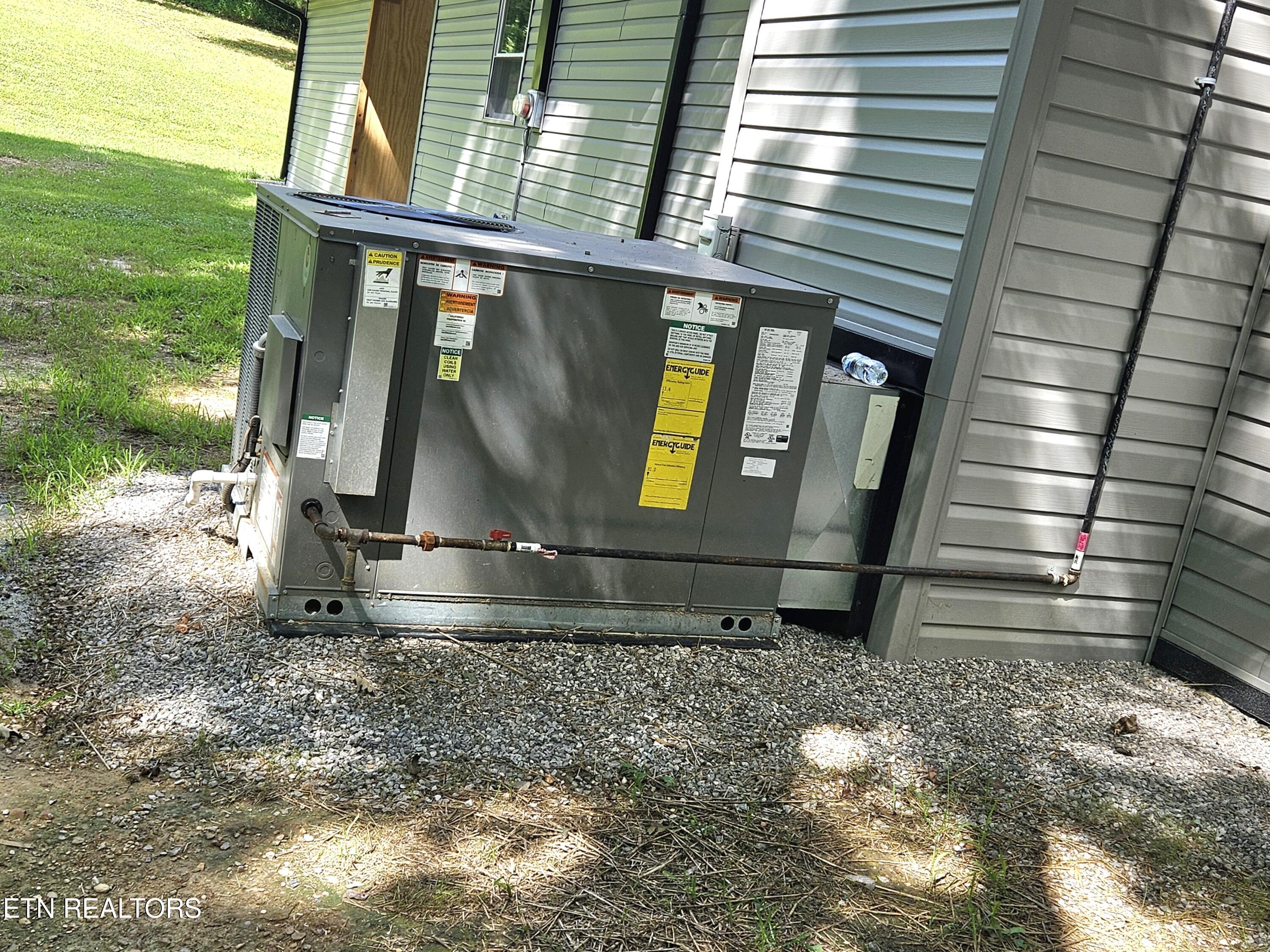 240 Fox Jones Road Lancing, TN 37770 - Photo 6 of 37 HVAC 2025