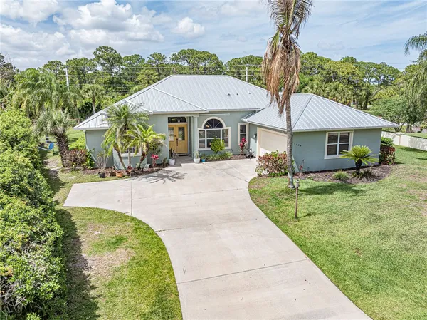 $634,900 | 6489 53rd Circle, Vero Beach, FL 32967