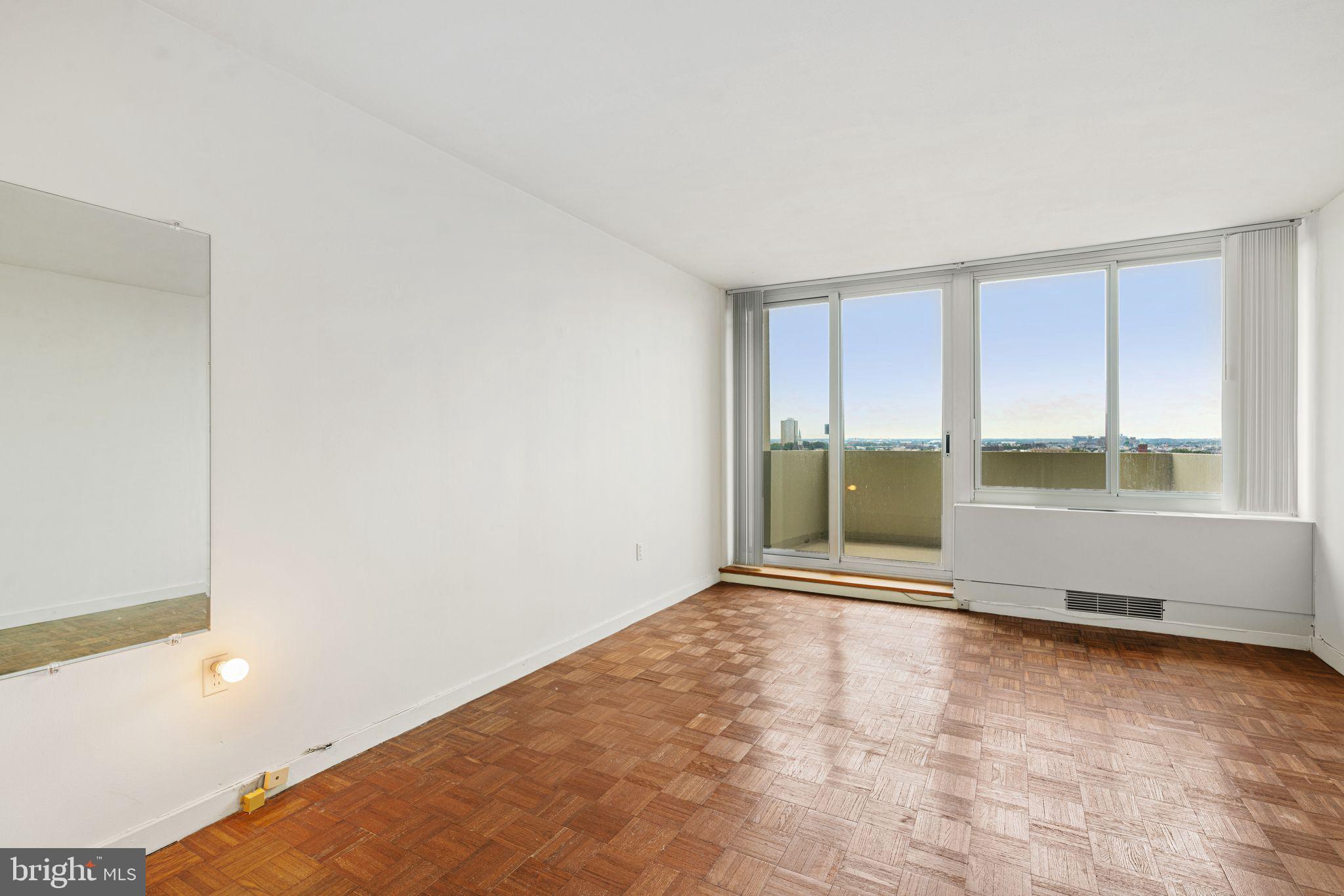 604 South Washington Square, Unit 1111 Philadelphia, PA 19106 - Photo 9 of 24 Bedroom with Balcony