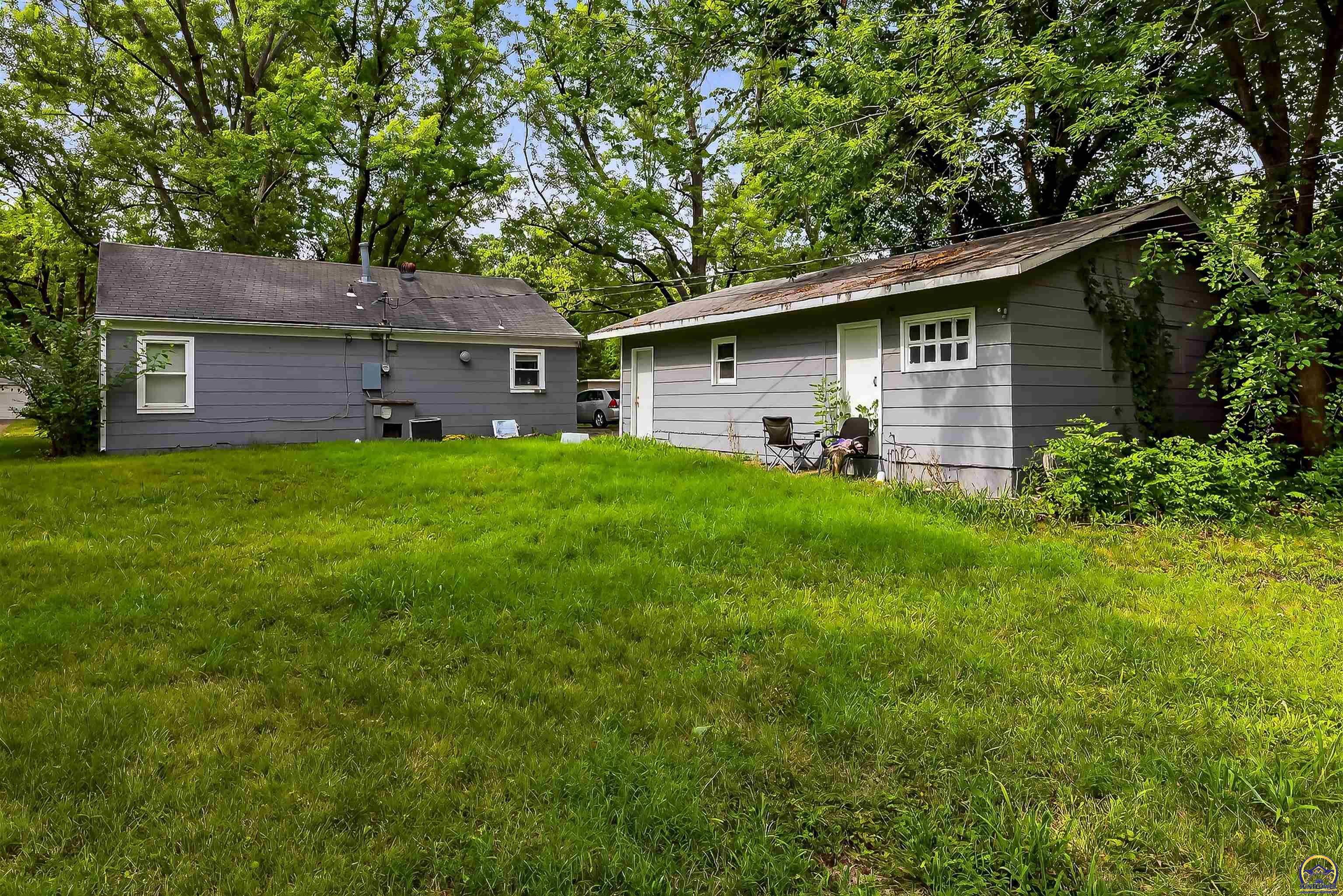 2400 Southwest 24th Street Topeka, KS 66611 - Photo 11 of 12