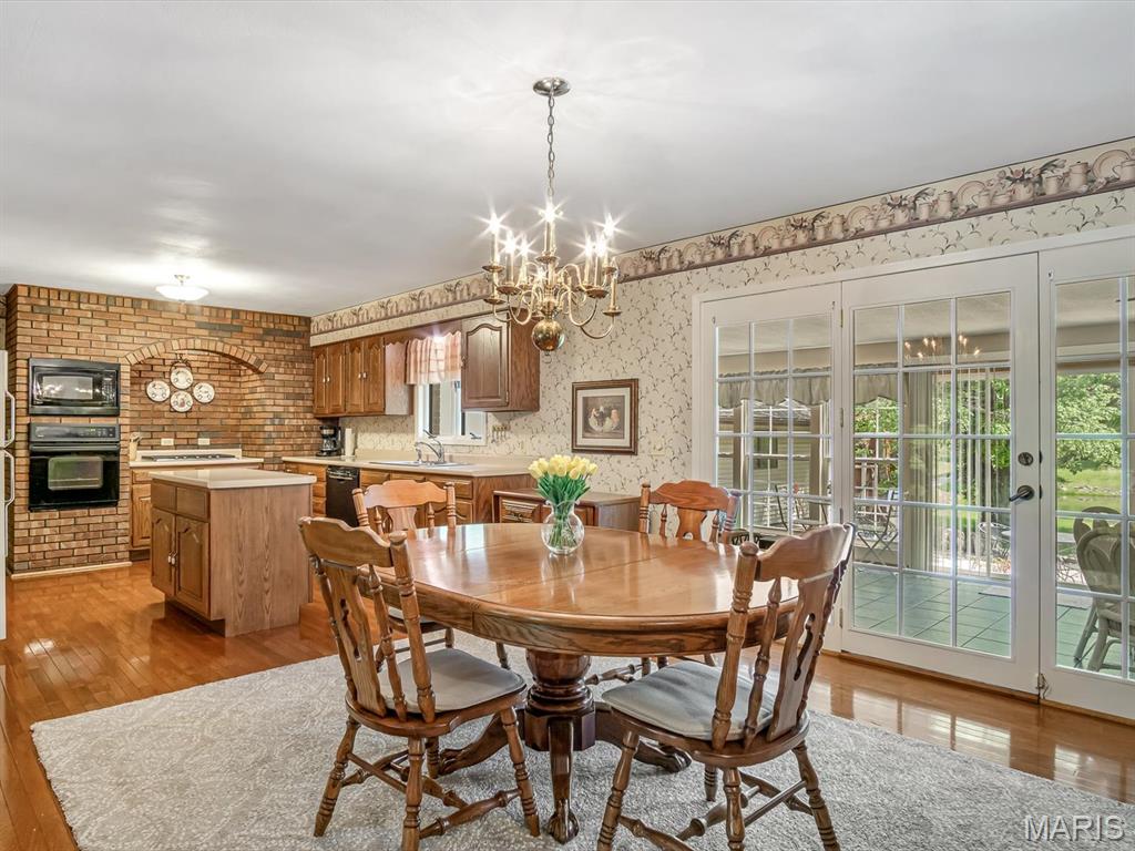 358 Prairietown Road Dorsey, IL 62021 - Photo 3 of 33