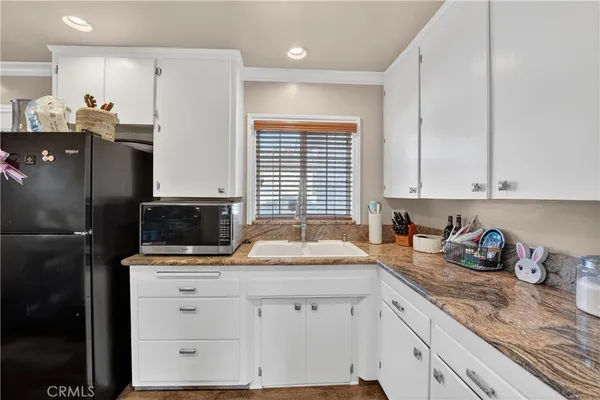$800,000 | 4049 Martin Luther King Jr Boulevard, Lynwood, CA 90262