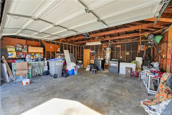 $800,000 | 4049 Martin Luther King Jr Boulevard, Lynwood, CA 90262