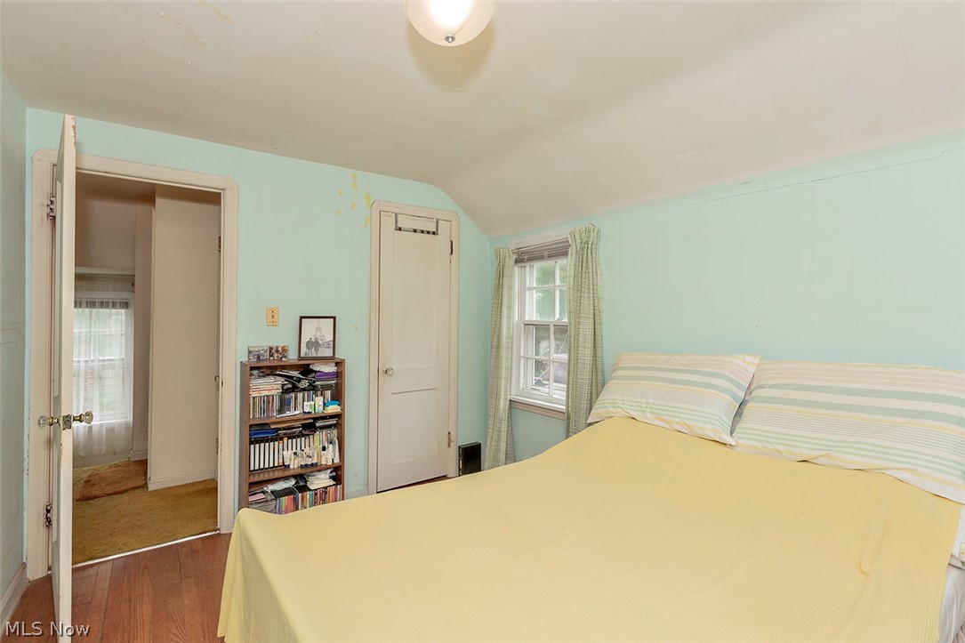 4296 Ardmore Road South Euclid, OH 44121 - Photo 19 of 29