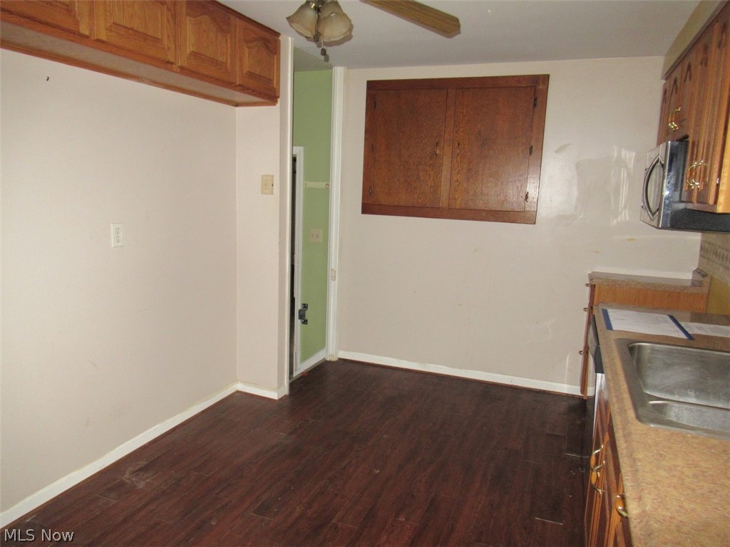 4815 James Road North Ridgeville, OH 44039 - Photo 5 of 12 Gallery Image 5