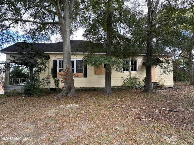 $575,000 | 115 Scott Street, McComb, MS 39648