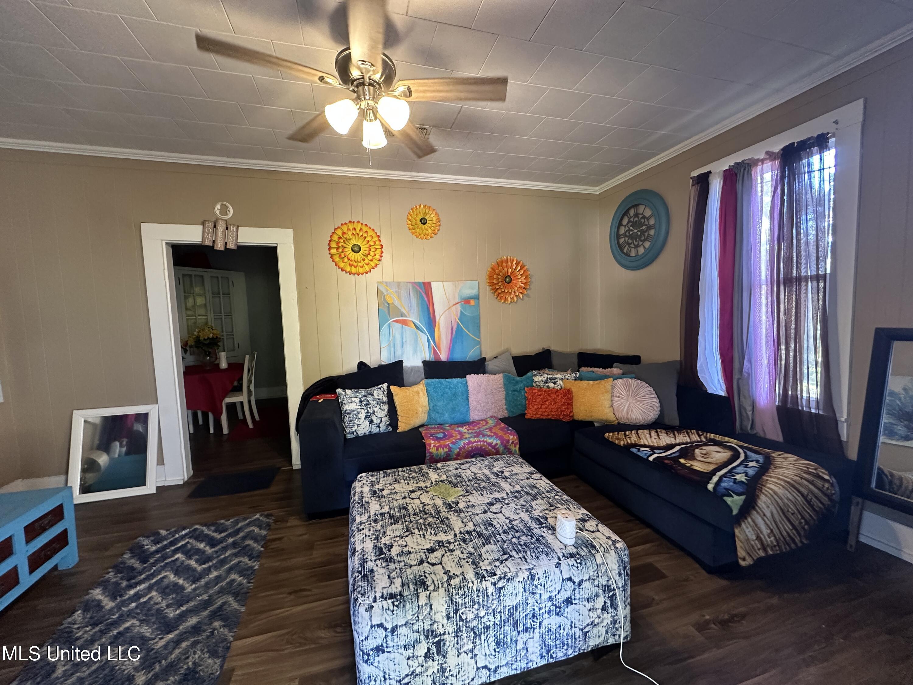 115 Scott Street McComb, MS 39648 - Photo 2 of 42 IMG_8293