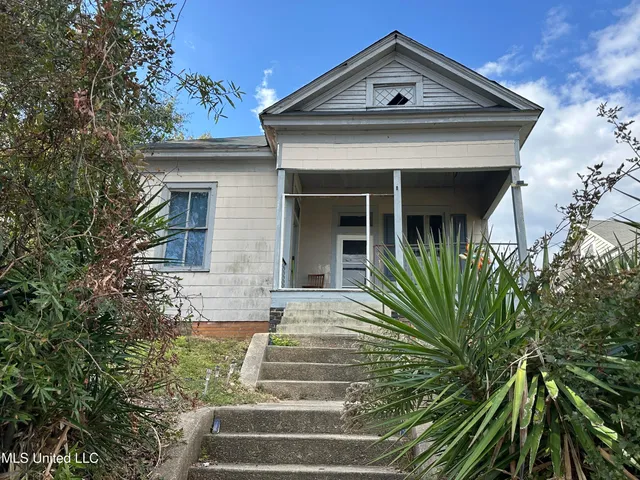 $575,000 | 115 Scott Street, McComb, MS 39648