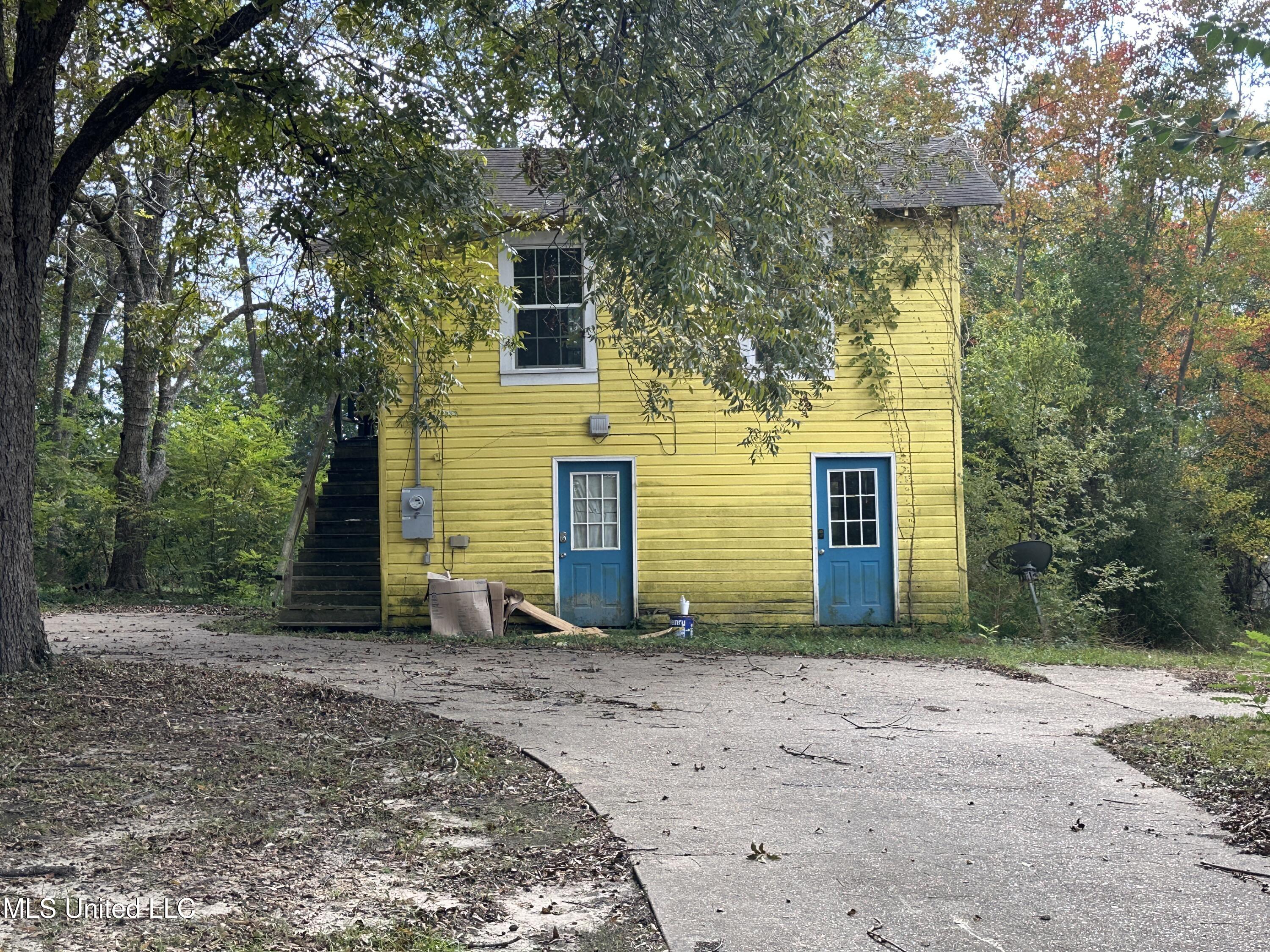 115 Scott Street McComb, MS 39648 - Photo 5 of 42 IMG_8530