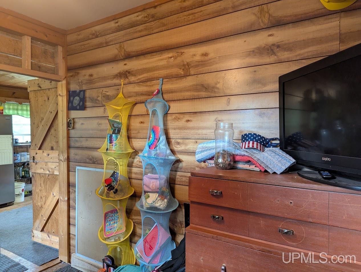 24662 Mud Creek Road Mass City, MI 49948 - Photo 20 of 23