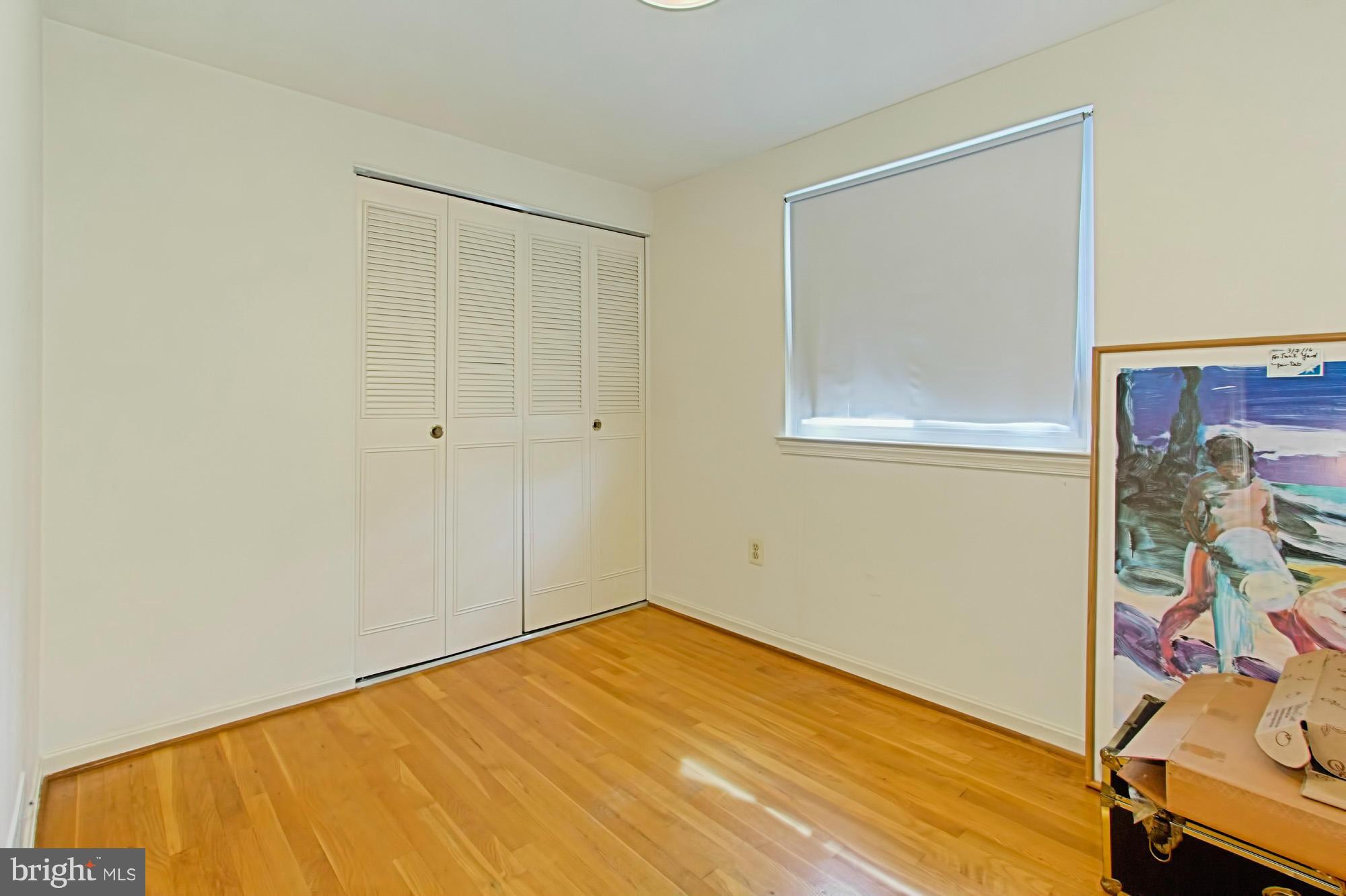 8129 Springfield Village Drive Springfield, VA 22152 - Photo 22 of 30 Bedroom