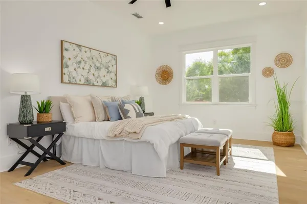 $1,175,000 | 467 34th Avenue North, St. Petersburg, FL 33704