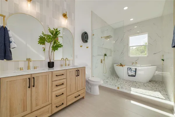 $1,175,000 | 467 34th Avenue North, St. Petersburg, FL 33704