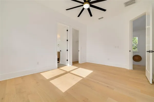 $1,175,000 | 467 34th Avenue North, St. Petersburg, FL 33704