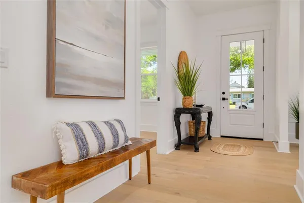 $1,175,000 | 467 34th Avenue North, St. Petersburg, FL 33704