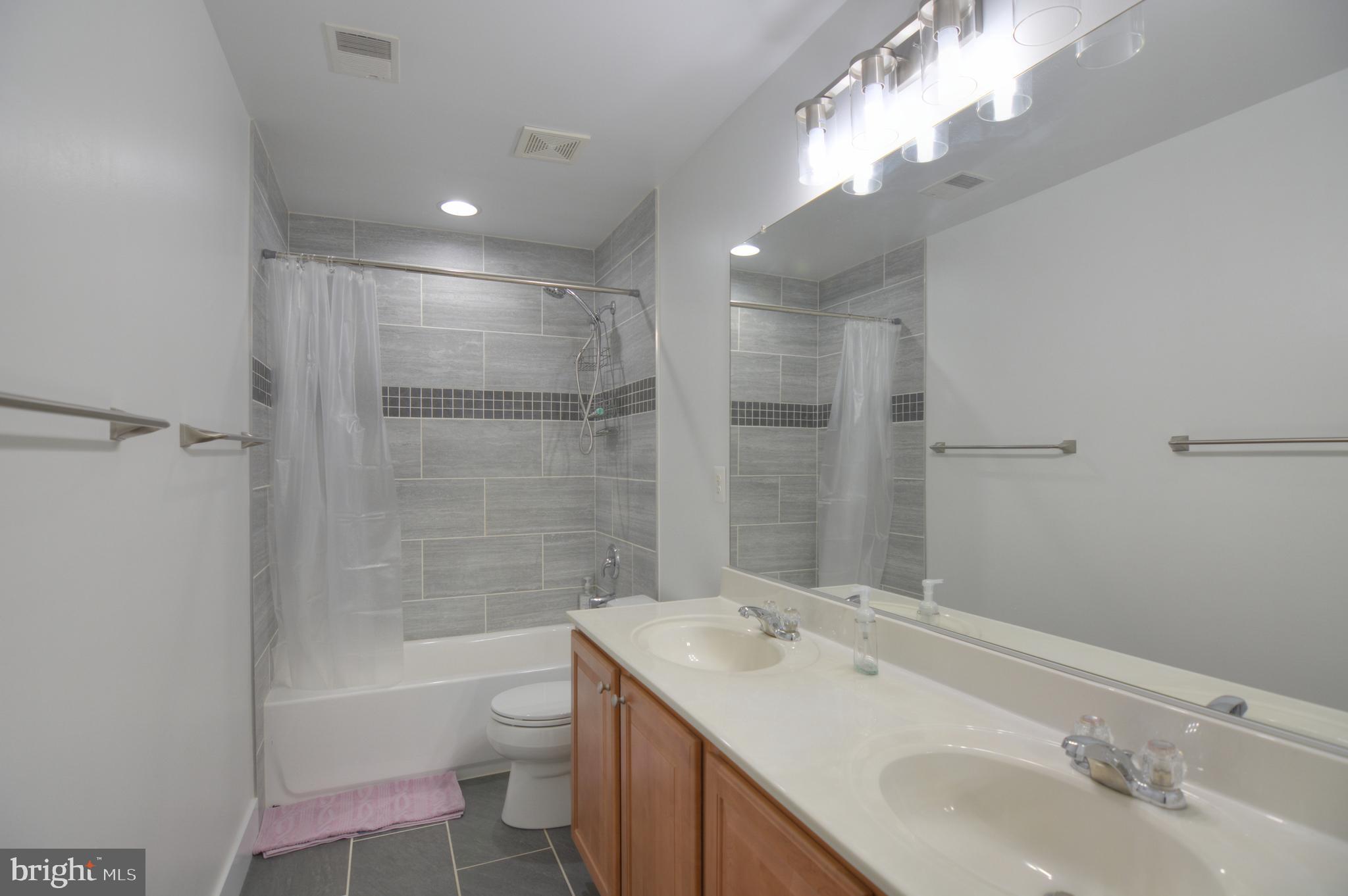 1506 Rising Ridge Road Mount Airy, MD 21771 - Photo 67 of 84 Hallway Full Bath