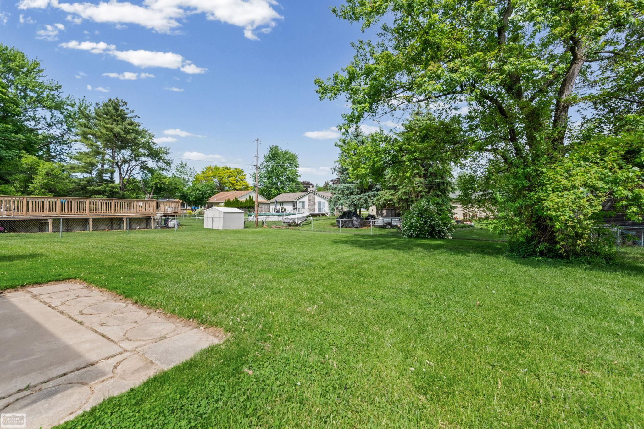 45310 Fairchild Road Macomb, MI 48042 - Photo 30 of 32