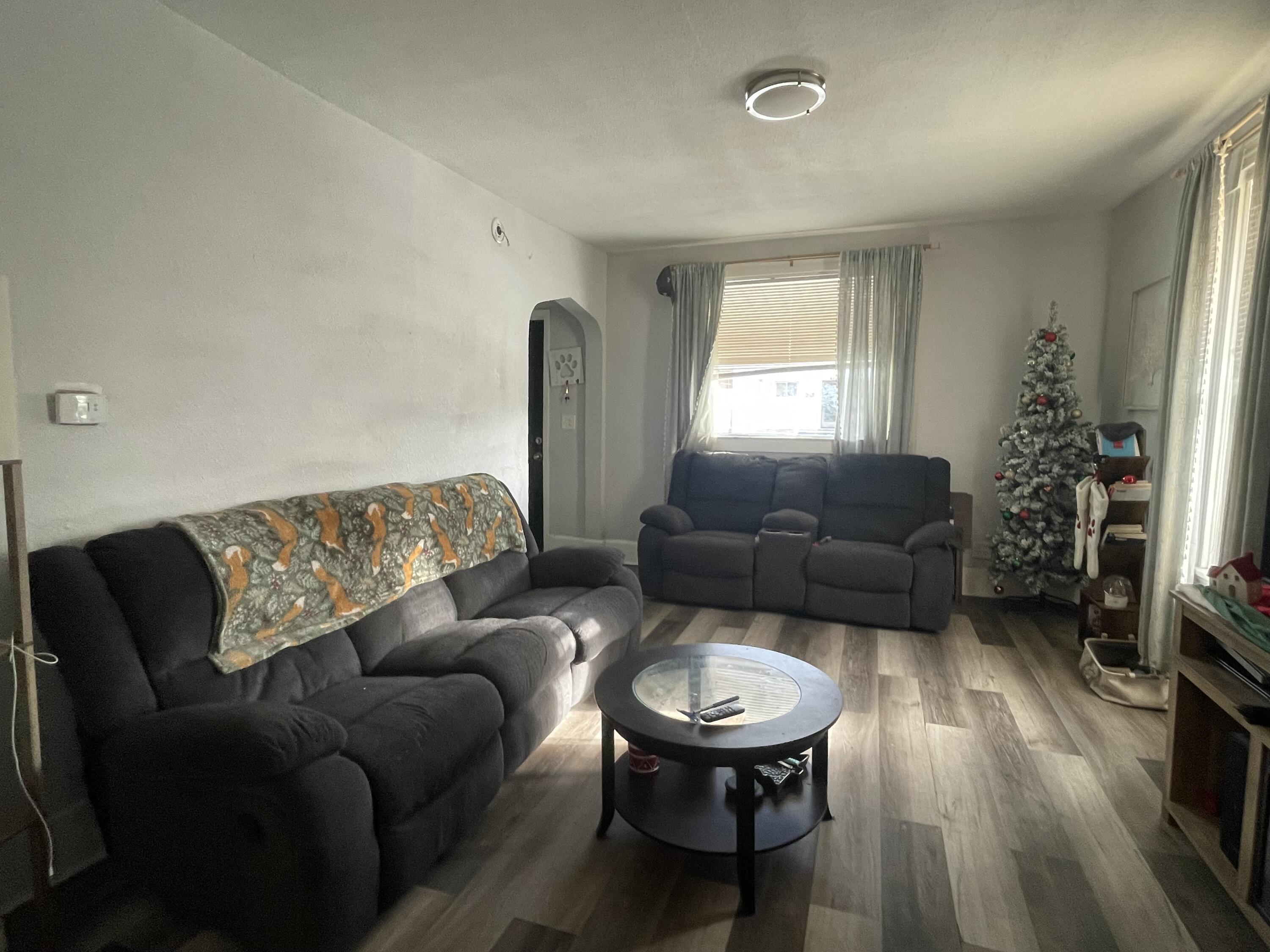 1912 South 12th Street, Unit 1912A Sheboygan, WI 53081 - Photo 2 of 16 Living Room