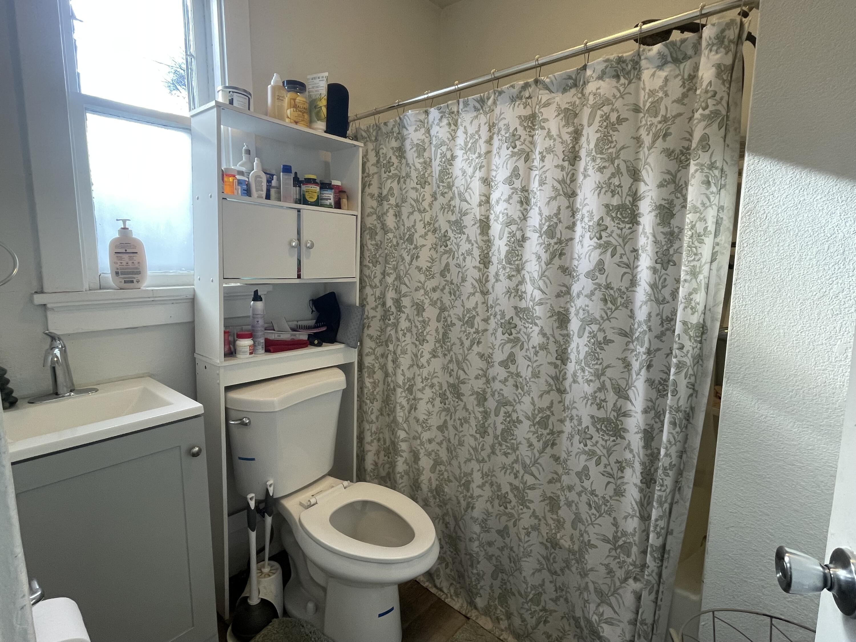 1912 South 12th Street, Unit 1912A Sheboygan, WI 53081 - Photo 7 of 16 Bathroom