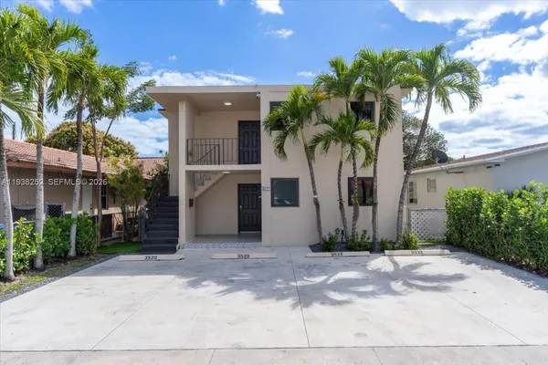 $3,450 | 3522 Southwest 25th Street, Unit 3522, Miami, FL 33133