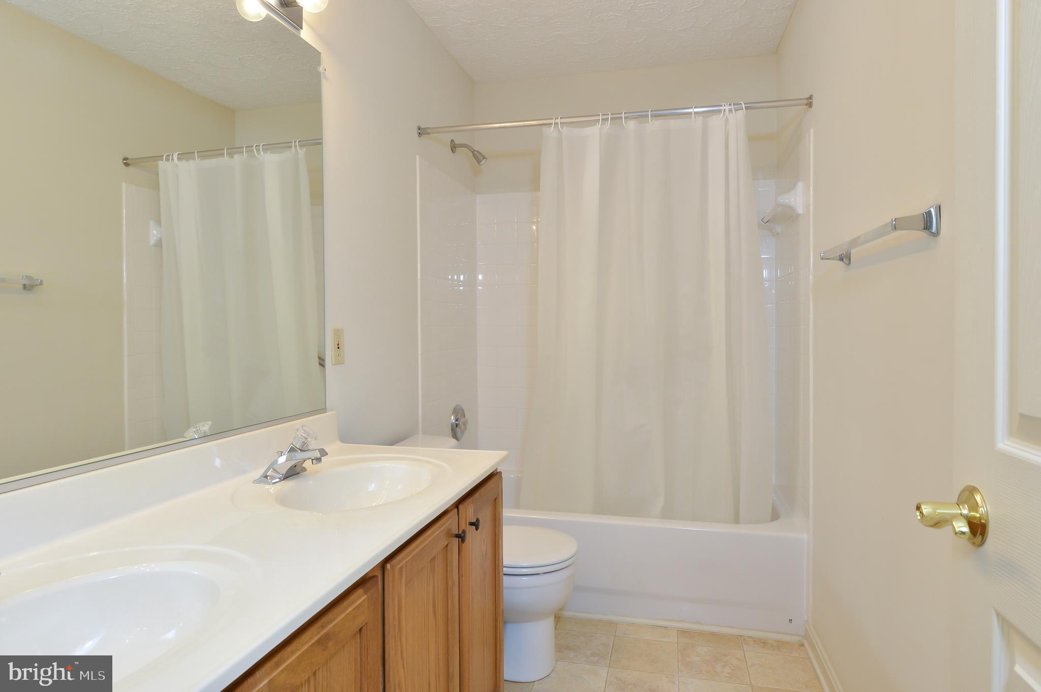 14 Keppels Mill Court Rising Sun, MD 21911 - Photo 19 of 27 Hall bath.