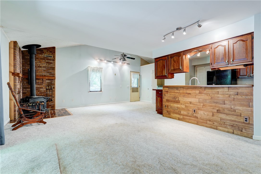 71 Harvest Road Perinton, NY 14450 - Photo 13 of 50
