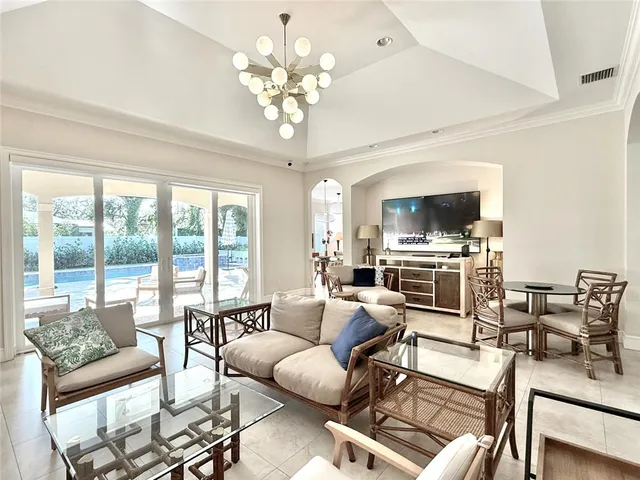 $1,950,000 | 506 Cypress Road, Vero Beach, FL 32963