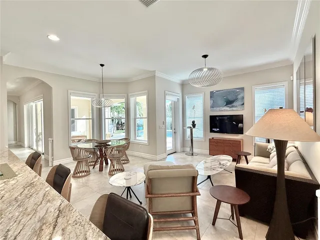 $1,950,000 | 506 Cypress Road, Vero Beach, FL 32963